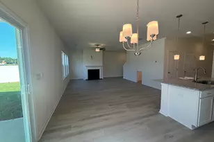 2006 Halton Oaks Dr, Spartanburg, SC 29303 - Photo 5