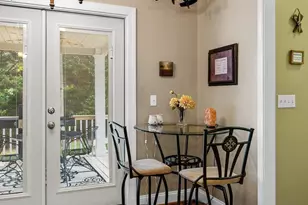 688 Mosswood Ln, Spartanburg, SC 29301 - Photo 17