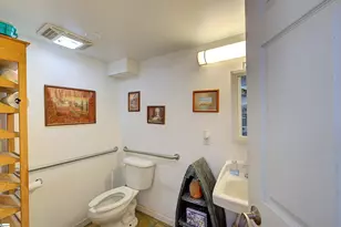 205 N Main St, Greenville, SC 29601 - Photo 9