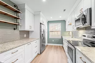 925 Cleveland St, Greenville, SC 29601 - Photo 7