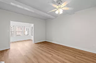 925 Cleveland St, Greenville, SC 29601 - Photo 13