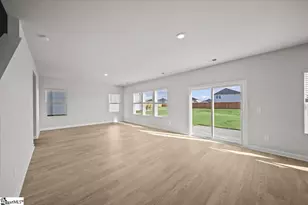 1617 Erindale Dr, Wellford, SC 29385 - Photo 7