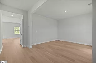 815 Penfold Pointe, Wellford, SC 29385 - Photo 3