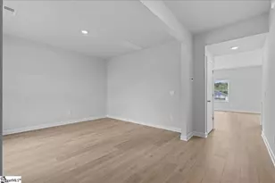 184 Lavinia Cir, Duncan, SC 29334 - Photo 3