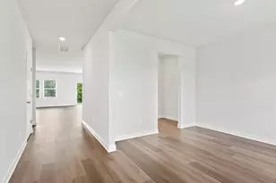 560 Ward Wilson Trl, Duncan, SC 29334 - Photo 3