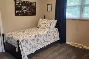 102 James St, Easley, SC 29642 - Photo 25