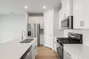 306 Hampton George Ct, Greer, SC 29651 - Photo 7