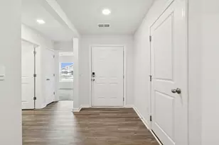 225 Pristine Dr, Greenwood, SC 29646 - Photo 5