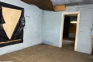 800 Beachwood Ave, Anderson, SC 29621 - Photo 3