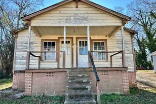 800 Beachwood Ave, Anderson, SC 29621 - Photo 1