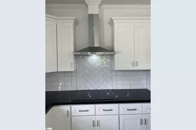 816 E Carolina Avenue, Clinton, SC 29325 - Photo 19