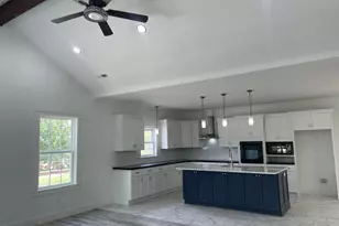 816 E Carolina Ave, Clinton, SC 29325 - Photo 11