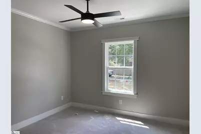 816 E Carolina Avenue, Clinton, SC 29325 - Photo 25