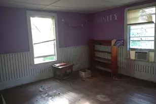 107 Academy St, Jonesville, SC 29379 - Photo 3