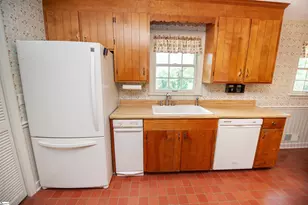 312 Lister Rd, Landrum, SC 29356 - Photo 15