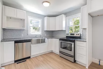 121 E Decatur Street, Greenville, SC 29617 - Photo 13