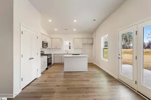 7067 Fairview Fls Dr, Chesnee, SC 29323 - Photo 7