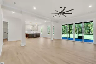 4052 Hollybank Drive, Spartanburg, SC 29303 - Photo 5