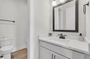 4052 Hollybank Drive, Spartanburg, SC 29303 - Photo 17