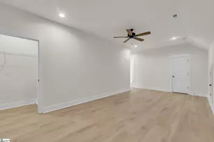 4052 Hollybank Drive, Spartanburg, SC 29303 - Photo 21