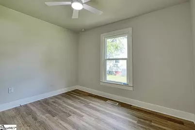 307 Woodruff Street, Woodruff, SC 29388 - Photo 13