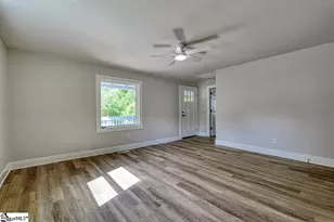 307 Woodruff St, Woodruff, SC 29388 - Photo 5