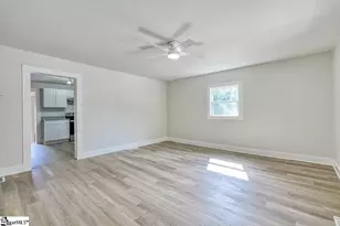 307 Woodruff St, Woodruff, SC 29388 - Photo 27