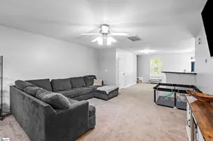 101 Beverly Dr, Easley, SC 29640 - Photo 7