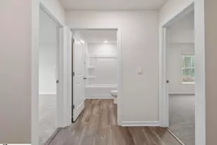 230 Roocroft Ct, Fountain Inn, SC 29644 - Photo 3