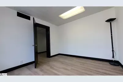 604 University Ridge, Greenville, SC 29601 - Photo 9