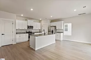 1229 Crested Iris St, Moore, SC 29369 - Photo 7