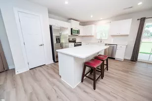 640 Hardwood Dr, Boiling Springs, SC 29316 - Photo 7