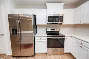 640 Hardwood Dr, Boiling Springs, SC 29316 - Photo 9