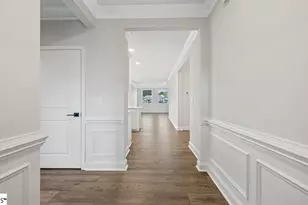 1914 Crumhorn Ave, Boiling Springs, SC 29316 - Photo 3