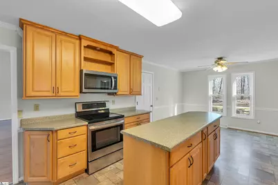 103 Oak Meadow Drive, Simpsonville, SC 29681 - Photo 9