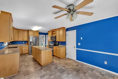 103 Oak Meadow Drive, Simpsonville, SC 29681 - Photo 7