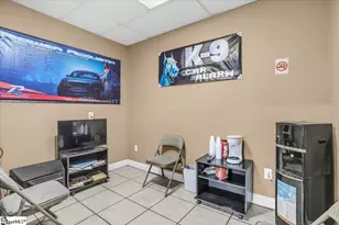 6035 White Horse Rd, Greenville, SC 29611 - Photo 3