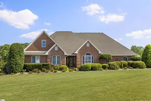 350 Royal Burgess Dr, Campobello, SC 29322 - Photo 1