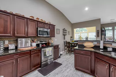 806 Hartscove Court, Boiling Springs, SC 29316 - Photo 17