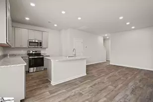 303 Heswall Ct, Greenville, SC 29605 - Photo 9