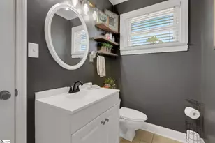 330 Poplar St, Clinton, SC 29325 - Photo 23