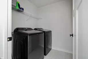 200 Hollythorpe Ln, Fountain Inn, SC 29644 - Photo 23