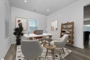 200 Hollythorpe Ln, Fountain Inn, SC 29644 - Photo 5