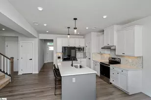 200 Hollythorpe Ln, Fountain Inn, SC 29644 - Photo 11