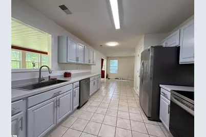 112 Habersham Court, Easley, SC 29642 - Photo 5