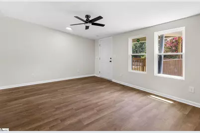 1 Williams Street, Spartanburg, SC 29301 - Photo 13