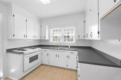 130 Old Locust Hill Road, Taylors, SC 29687 - Photo 9