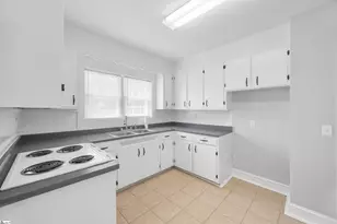 130 Old Locust Hill Rd, Taylors, SC 29687 - Photo 13