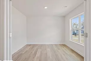 220 Pristine Dr, Greenwood, SC 29646 - Photo 3