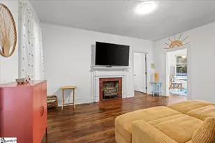 803 S Limestone St, Gaffney, SC 29341 - Photo 13